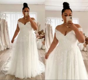 PLUS Taille Robes De Mariée Robe de mariée De L'Épaule Décolleté Tulle Dentelle Applique Train de balayage Custom Custom Beach Vestidos de Novia 2022 Designer