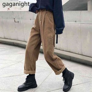 Grande taille femmes pantalon en velours côtelé solide taille haute pantalon à jambes larges Vintage épais automne hiver Pantalon coréen Pantalon 210601