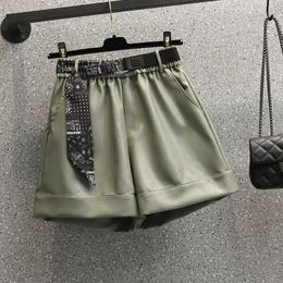 Plus taille y2k purs pour femmes lâches décontractées en cuir élastique mini pant