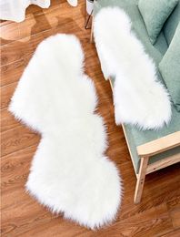 Tapis en peluche Laine comme les fabricants de tapis fournissent la décoration de la maison salon canapé épaississement double en forme de coeur créatif cus6478271