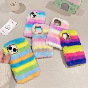 Pluche Kleurrijke Regenboog Pluizige Zachte Rubberen Warme Rug Telefoon Case Cover Voor iPhone 11 12 13 14 15 Pro max Beschermende Huid Shell