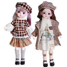 Plush Dolls 12 pop met kleding voor dids speelgoed meisjes 6 tot 10 jaar 16 kleding voor BJD Dolls Dollhouse Accessories 230504