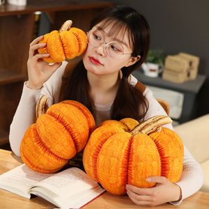 Poupées en peluche 15 cm réaliste citrouille en peluche peluche douce poupée de légumes canapé citrouille oreiller enfants Halloween cadeau de Noël décoration de la maison 230828