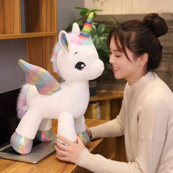 Muñecas de peluche 1 unid 40 cm fantástico unicornio juguete arco iris con alas relleno unicornio muñeca juguetes para niña niños regalo de cumpleaños almohada 230418