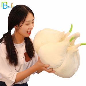 Poupées en peluche 1 pc 40 CM Simulation Légumes Ail Jouets Plante Créative Oreiller Réel Comme Poupée En Peluche pour Enfants Décor À La Maison Cadeaux Drôles 230802