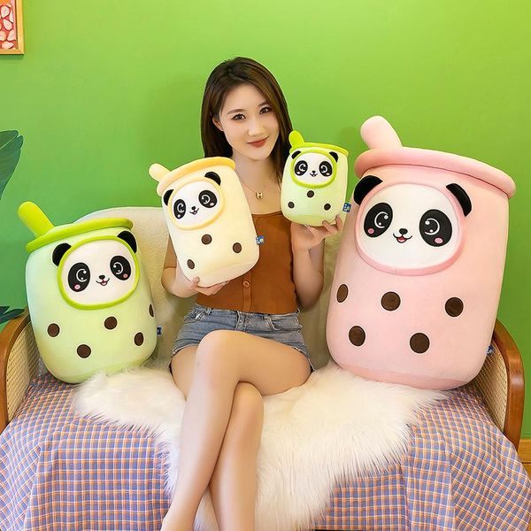 Poupées en peluche 2023 nouveau panda tasse de thé au lait poupée en peluche pour les filles à dormir grand oreiller poupée en gros UPS gratuit ou DHL