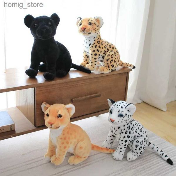 Plush muñecas Simulación de 23 cm Snow leopardo Cheetah Plush Toy de peluche Bosque suave Animal Lion Doll Toys para niños Decoración de regalos de cumpleaños de Navidad Y240415
