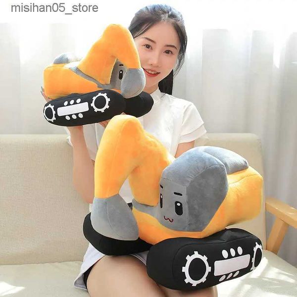 Muñecos de peluche 26/38 cm Nueva excavadora creativa Juguete de peluche Relleno Máquina suave Almohada Muñeca Kawaii Decoración del hogar Niños y niños Regalo de cumpleaños Q240322