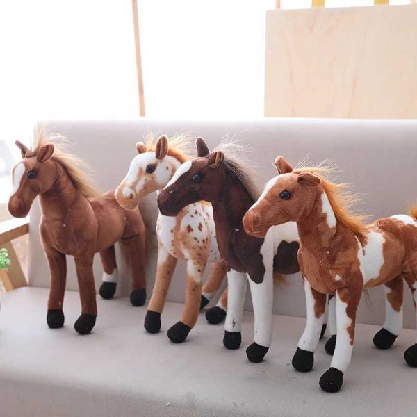 Plush muñecas Simulación de 30 cm Toy de peluche juguete lindo relleno de animales cebra muñeca suave de caballo realista juguete para niños regalo de cumpleaños J240410
