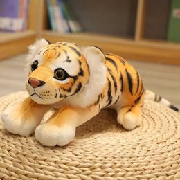 Poux en peluche 30 cm Animaux en peluche mous Tiger Toys Plux Pillow Animal Lion Kawaii Doll Cotton Girl Leopard Toys for Children Home Decor H240521 JRQT