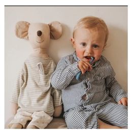 Poupées en peluche 68 cm grande souris en pyjama peluche cadeau de Noël fait à la main en coton et lin bébé câlins au coucher sommeil souris Fabrc jouet 231208