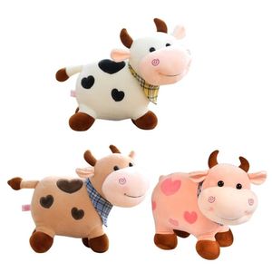 Pluche poppen Cartoon schattige koe knuffel Zacht dier Vee knuffel Kawaii voor meisjes Katoenen dieren pluche pop gevuld Woondecoratie 230906