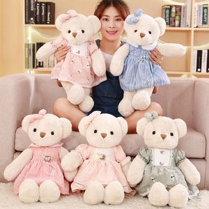 Pluche poppen schattige gevulde teddybeer in rok mooie prinses kinderen s speelgoed kawaii kamer decor kerstcadeaus voor vriendin 230823