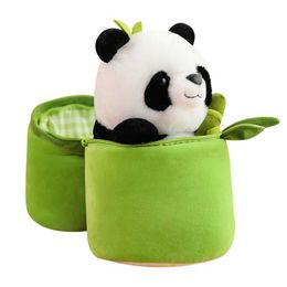 Poux Polls Hot Bamboo Panda Toys Kawaii Panda en peluche Toys cachés dans des sacs en bambou mignon panda toys bébés filles cadeau J240410