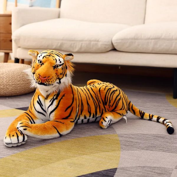 Poupées en peluche Kawaii grand tigre en peluche poupée oreiller câlin coussin animal en peluche cadeau pour enfants adultes décor à la maison 230927