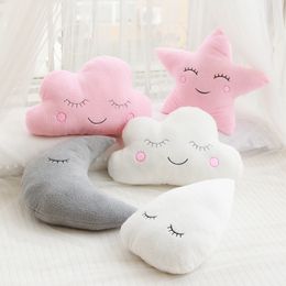 Poupées en peluche Joli nuage en peluche lune étoile goutte de pluie oreiller en peluche coussin doux nuage en peluche jouets en peluche pour enfants bébé enfants oreiller fille cadeau 230508