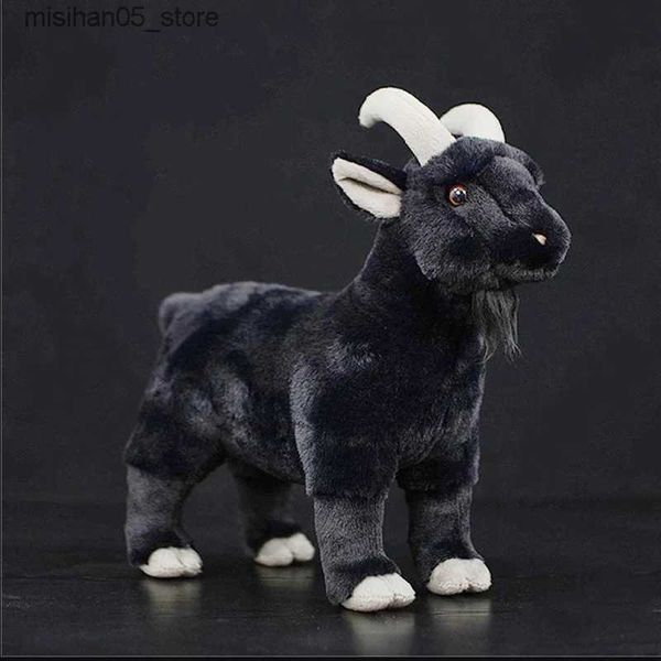 Poupées en peluche Série originale d'animaux de ranch Simulation douce et mignonne de moutons de montagne noirs Vie en montagne Jouets en peluche Cadeau d'Halloween pour enfants Q240322