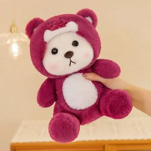 Poupées en peluche Rose Fraise Teddy Tales Ours en peluche avec tissu Peluche Mignon Doux Poupée Dormir Chambre Décor Oreiller Cadeaux Pour Enfants 231031