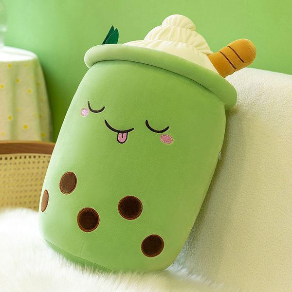 Poupées en peluche Real-life Bubble Tea Cup Peluches pour bébé Cartoon Boba Peluche Poupée Géant En Peluche Fruit Jouet Lait Thé Oreiller Strawberry Knuffels 230802