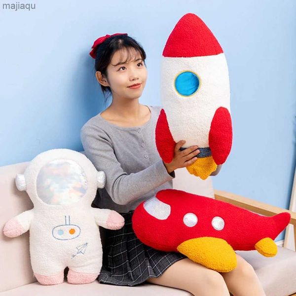 Poux PollS Rocket Pillow Space Navette Doll Cilrenrs Flying Soucoucer Ragdoll Astronaute Shenzhou Universe Série en peluche poupée pour KidSl2404