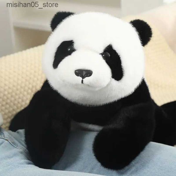 Poupées en peluche Réalité simulée Fluffy Zoo Panda Soft Remplissage Animal Mignon Ours Peluche Poupée Mentir Enclin Amusant Jouet Fille Cadeau D'anniversaire Q240322