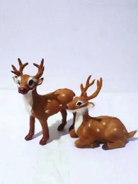 Plush -poppen gesimuleerd Sika Deer Toy Hard Model Plastic en Real Fur Deer CraftSmanship Home Decoration Chirstmas Gift H2980 J240410