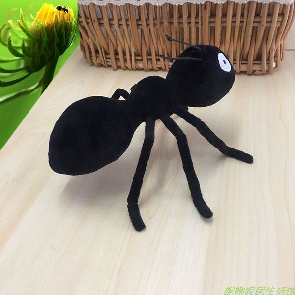 Poupées en peluche Simulation fourmi modélisation réaliste animal en peluche doux jouets en peluche pour ami cadeau créatif 230829
