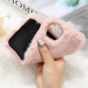 Étuis moelleux en peluche pour iPhone 11 12 Pro Max x XR XS Mignon Hiver Soft Furry Cover Cover Fit iPhone 8 Plus 7 6S 6 12Pro Case