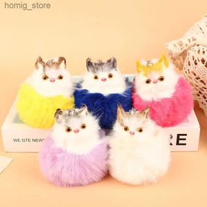 Cléchains en peluche 1PC 8,5 cm Imitation lapin fourrure chat tête clés de la tête de clés femmes mignons filles en peluche porteuse porte-clés sur sac de bijoux de la voiture