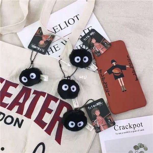 Porte-clés en peluche 50 pièces/lot Anime Spirited Away porte-clés en peluche elfe noir petites briquettes porte-clés pour femmes fille sac pendentif bijoux en gros 230922