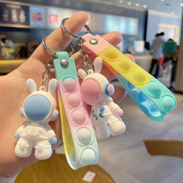 Plush Keychains antistress Fidget Sensory Toys The Astronauten Keychain Push Bubble Squishy Poll Bag Car Accessoires Hanger For Kids Toy Gifts 230413