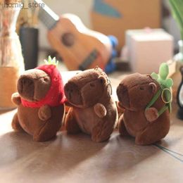 Plush Keychains schattige Capibara Kapibara pluche speelgoed cartoon cartoon varkens hanger zacht gevulde poppen sleutelhanger rugzak auto zak sleutelring decor joch cadeau y240415