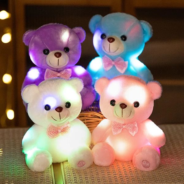 Peluche Light - Up Toys 20 cm lumineux créatif éclairage LED ours en peluche animal en peluche jouet coloré brillant noeud papillon ours cadeau de noël pour les enfants 231107