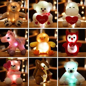 Peluche Light - Up Toys 25-35 cm Creative Light Up LED Ours Licorne Hamster Mouton Peluche Jouets En Peluche Coloré Lumineux Cadeaux De Noël Pour Les Enfants 231109