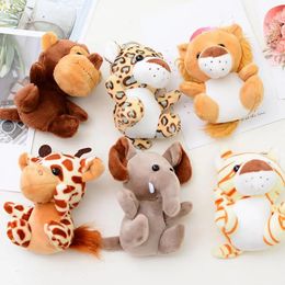 Mochila de llaves colgante de lujoso regalos de muñeca de peluche lindos para niños tigre tigre jirafa elefante leopardo 240418