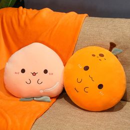 Cojines de felpa Cojines 38 cm Niza Dibujos animados Melocotón Naranja Arándano Juguetes Relleno Manta suave Fruta encantadora Almohada Muñeca para niños Niñas Regalos de cumpleaños 230705