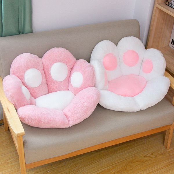 Oreillers en peluche Coussins Coussin De Siège Forme De Patte De Chat Paresseux Canapé Chaud Bureau À Domicile Chaise Pad Cadeau D'anniversaire Pour Enfants Adultes 230726