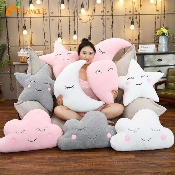 Almohadas de cielo de felpa Emocional Luna Estrella Nube En forma de almohada Rosa Blanco Gris Habitación Silla Decoración Cojín de asiento 220209