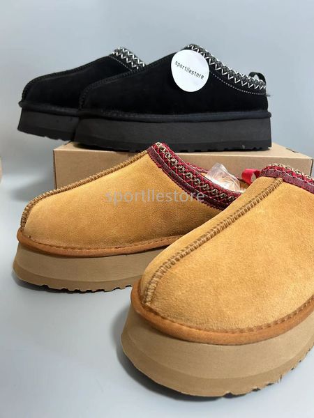 Pantoufles en peluche pour femmes portant 2023 automne et hiver fourrure de bétail et de mouton une sangle bottes de neige à semelle épaisse avec des chaussures de remorquage de coton antidérapantes pour femmes