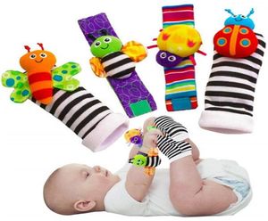 Jouets en peluche animaux bébé chaussette hochet chaussettes Sozzy poignet hochets recherche de pieds jouets pour bébés Lamaze 4pcsset8009844