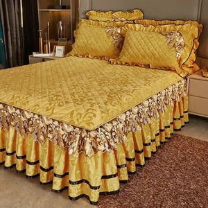 Pluche winter warme sprei op het bed verdikt bedrokstijl borduurwerk katoen quilt beddengoed cover met kussenslopen 231221