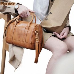 Pndme Retro Fi Luxury Desig Première couche de peau de vache Dames Brown Oreiller Sac de loisirs en plein air Zipper épaule Diagal Sac filles O98s #