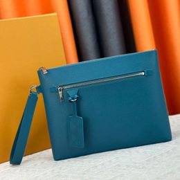 POCHETTE VOYAGE PM Mannen iPad cover Clutch bag Casual Handtas Dag Koppelingen Avondtassen Portemonnee 40504