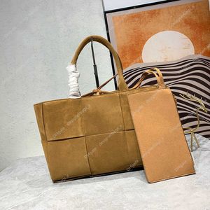 Sac fourre-tout tissé en daim de poche, sacs de Shopping en cuir mat pour femmes, sac à main tissé, fermeture éclair détachable, Style uni, lettre de mode, grande capacité