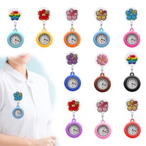 Pocket Watch Chain Pentapetal Flower Clip horloges clip-on revershangende verpleegsters broche verpleegster pin-on dokter voor vrouwen en mannen intrekkable oti2x