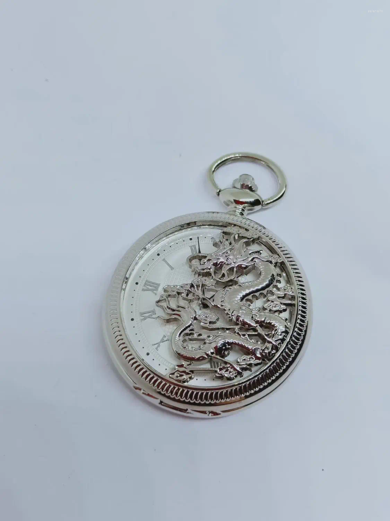Relógios de bolso 20 pçs/lote chegada prata dragão mecânico com data esqueleto romano dial transparente caso corrente