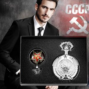 Pocket Watches Communism CCCP Quartz Watch Sickle Hammer Sovjet Emblem Silver Retro Bronze Rusland Pendant Chain Clock Gift Reloj