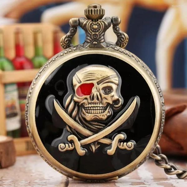 Relojes de bolsillo Drop Glue Ghost Head Flip Retro Punk Pirate Pirate Quartz Watch Classic Gift Anime para hombres y mujeres