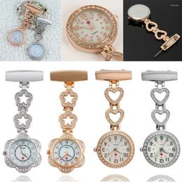 Pocket horloges Prachtige dames kwarts kijken broche fob hangende pin kristallen legering holte ster hart clip-on klok