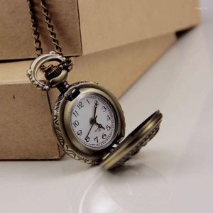 Pocket horloges Fashion Quartz Movement Vintage Watch Double Magpies XRQ88